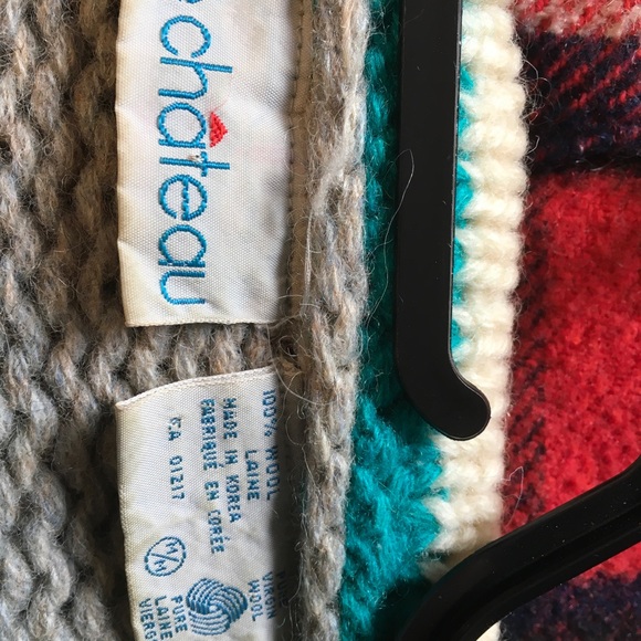 Le Chateau hand knitted 100% pure virgin wool sweater, Sz medium - Picture 3 of 3